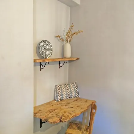Casa Menestra