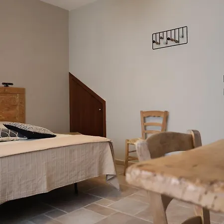 Casa Menestra Apartamento